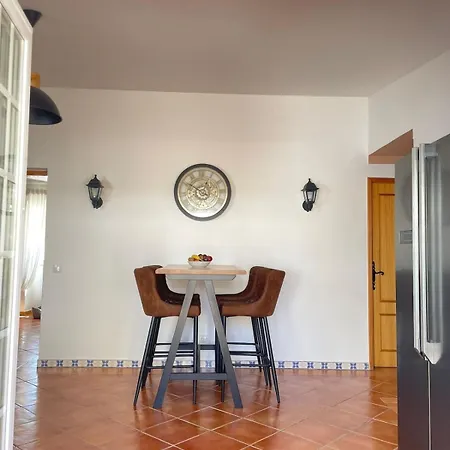 Quinta Da Calma With Pool And Bbq Willa Boliqueime