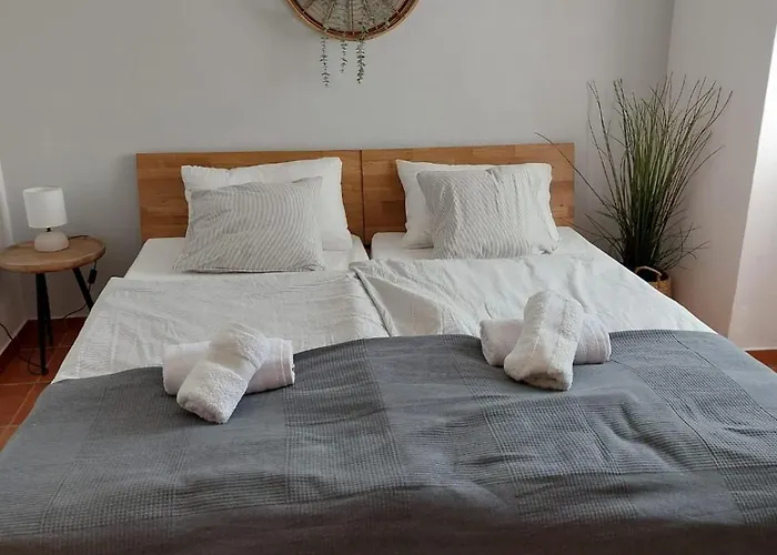 빌라 Quinta Da Calma With Pool And Bbq *