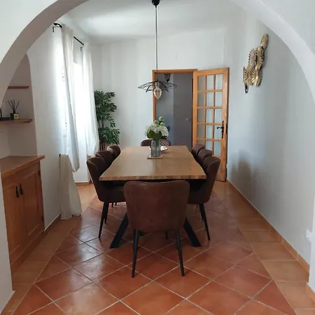 Villa Quinta Da Calma With Pool And Bbq *