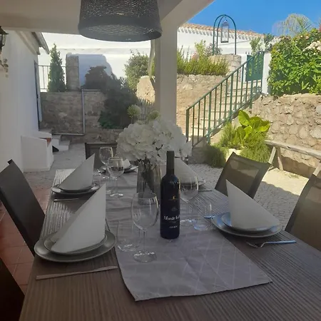 Villa Quinta Da Calma With Pool And Bbq *