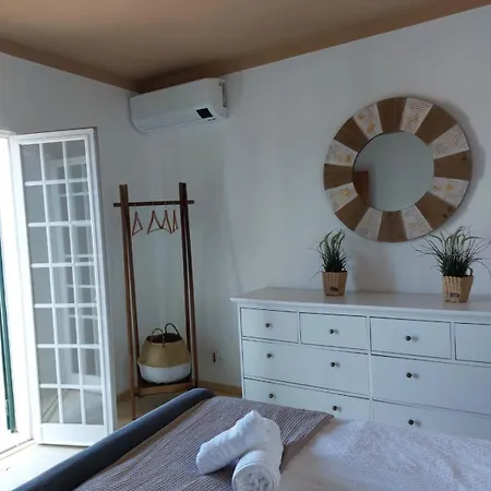 Quinta Da Calma With Pool And Bbq