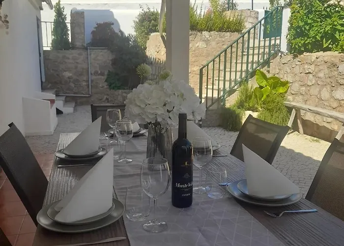 Вилла Quinta Da Calma With Pool And Bbq *